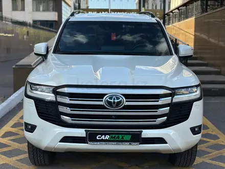 Toyota Land Cruiser 2021 года за 45 370 000 тг. в Астана – фото 2