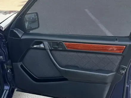 Mercedes-Benz E 280 1995 года за 3 500 000 тг. в Алматы – фото 21