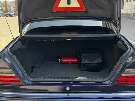 Mercedes-Benz E 280 1995 года за 3 500 000 тг. в Алматы – фото 27