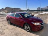 Toyota Camry 2017 года за 8 000 000 тг. в Шымкент – фото 2