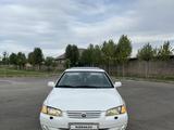 Toyota Camry 1998 годаүшін3 700 000 тг. в Туркестан – фото 2