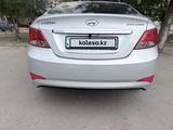 Hyundai Solaris 2015 года за 5 300 000 тг. в Астана – фото 2