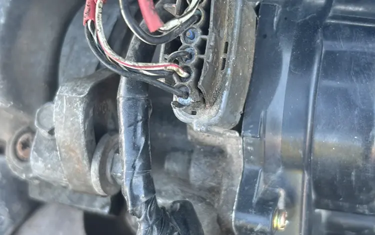 Трамблер ниссан ga16de за 30 000 тг. в Астана