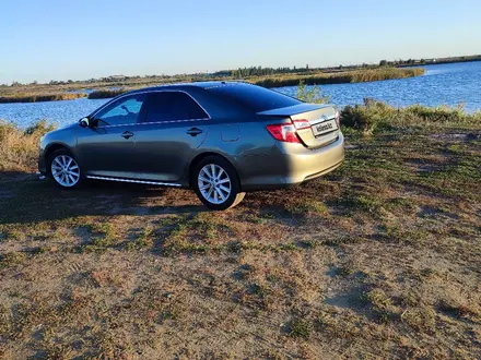 Toyota Camry 2012 года за 8 500 000 тг. в Костанай – фото 2