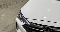 Hyundai Elantra 2019 года за 8 200 000 тг. в Усть-Каменогорск – фото 3