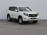 Toyota Land Cruiser Prado Comfort+ 2014 годаүшін15 400 000 тг. в Атырау – фото 3
