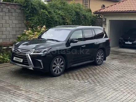 Lexus LX 570 2017 года за 41 000 000 тг. в Алматы – фото 13