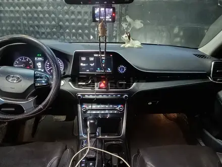Hyundai Grandeur 2018 года за 12 500 000 тг. в Алматы – фото 4