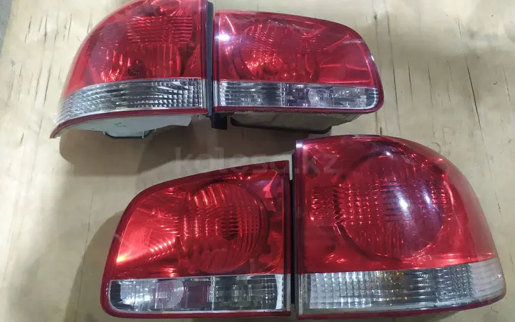 Задние фонари на Volkswagen Touareg. за 1 200 тг. в Шымкент