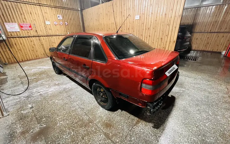 Volkswagen Passat 1996 годаүшін1 000 000 тг. в Астана