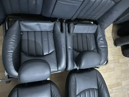 Комплект сидений Mercedes Benz w219 за 350 000 тг. в Караганда – фото 5