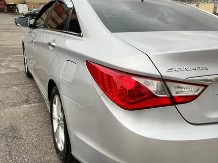 Hyundai Sonata 2011 года за 7 500 000 тг. в Алматы – фото 16