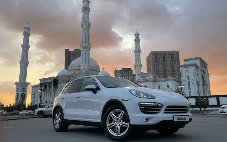 Porsche Cayenne 2014 года за 17 000 000 тг. в Астана