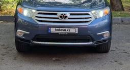 Toyota Highlander 2013 года за 9 800 000 тг. в Алматы – фото 2