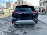 Toyota Highlander 2021 года за 23 500 000 тг. в Астана – фото 3