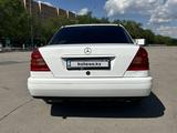 Mercedes-Benz C 200 1994 годаүшін1 600 000 тг. в Караганда – фото 5