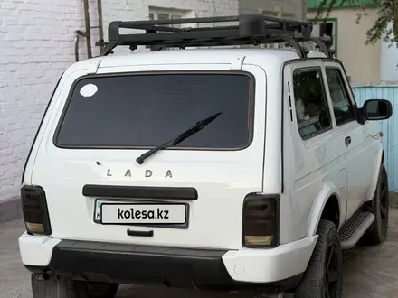 ВАЗ (Lada) Lada 2121 2017 года за 2 900 000 тг. в Алматы – фото 3