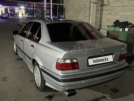 BMW 320 1993 года за 2 100 000 тг. в Алматы – фото 7