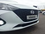 Hyundai Accent 2020 года за 4 750 000 тг. в Караганда – фото 3