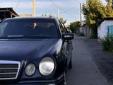 Mercedes-Benz E 230 1995 годаүшін2 300 000 тг. в Алматы – фото 3