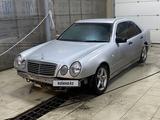 Mercedes-Benz E 200 1997 годаүшін1 850 000 тг. в Петропавловск