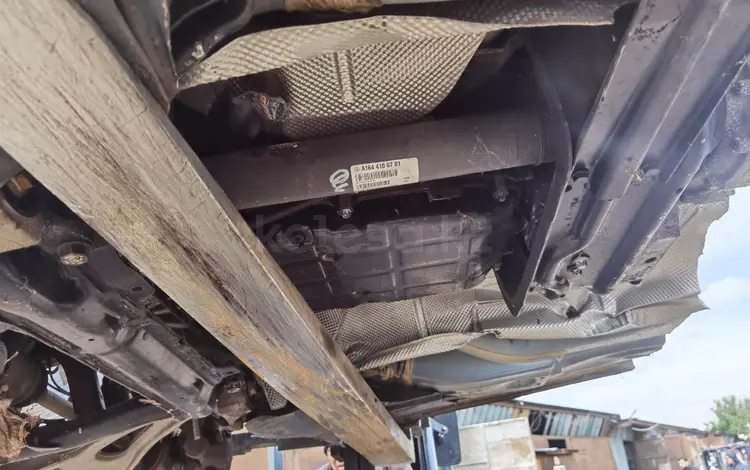Передний кардан w164 x164 ml glүшін80 000 тг. в Алматы