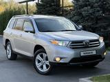 Toyota Highlander 2010 года за 12 800 000 тг. в Алматы – фото 2