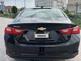 Chevrolet Malibu 2018 года за 4 500 000 тг. в Актау – фото 5