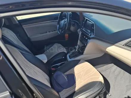 Hyundai Elantra 2017 года за 7 200 000 тг. в Астана – фото 9