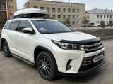 Toyota Highlander 2019 годаfor25 000 000 тг. в Петропавловск