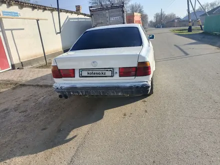 BMW 520 1991 года за 650 000 тг. в Аса – фото 2