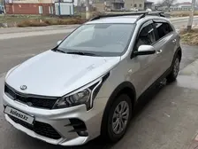 Kia Rio X-Line, 2021