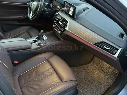 BMW 530 2018 года за 15 800 000 тг. в Шымкент – фото 30