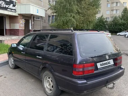 Volkswagen Passat 1993 года за 1 950 000 тг. в Астана – фото 4