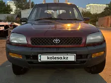 Toyota RAV4, 1996
