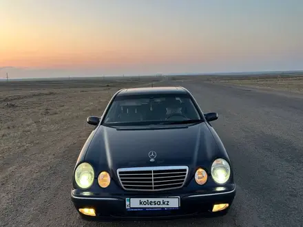 Mercedes-Benz E 320 2001 года за 5 700 000 тг. в Караганда