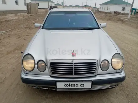 Mercedes-Benz E 280 1996 года за 3 000 000 тг. в Кызылорда