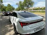 Hyundai Elantra 2022 года за 10 700 000 тг. в Шымкент – фото 5