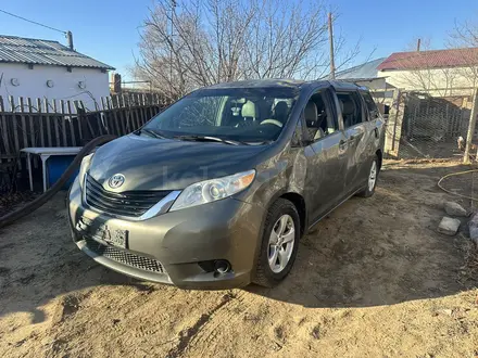 Toyota Sienna 2011 года за 6 500 000 тг. в Атырау – фото 4