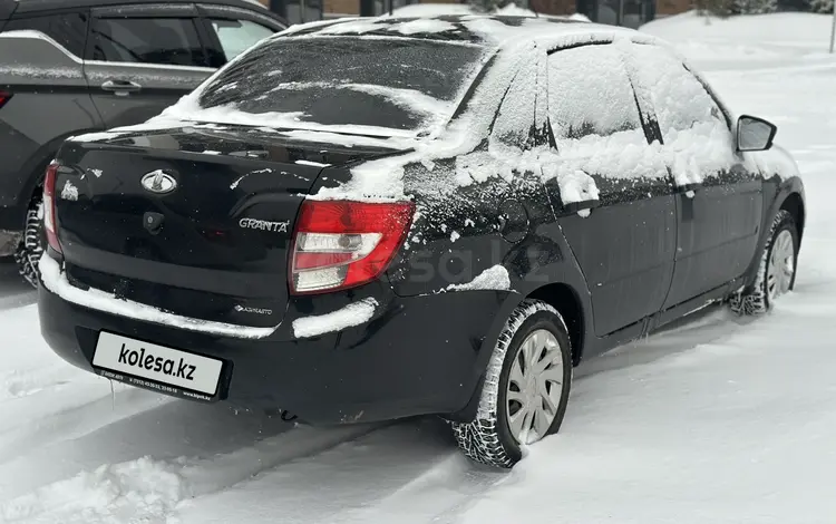 ВАЗ (Lada) Granta 2190 2018 годаfor3 400 000 тг. в Астана