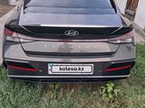 Hyundai Elantra 2023 года за 8 100 000 тг. в Семей – фото 4