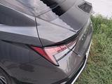 Hyundai Elantra 2023 года за 8 100 000 тг. в Семей – фото 5