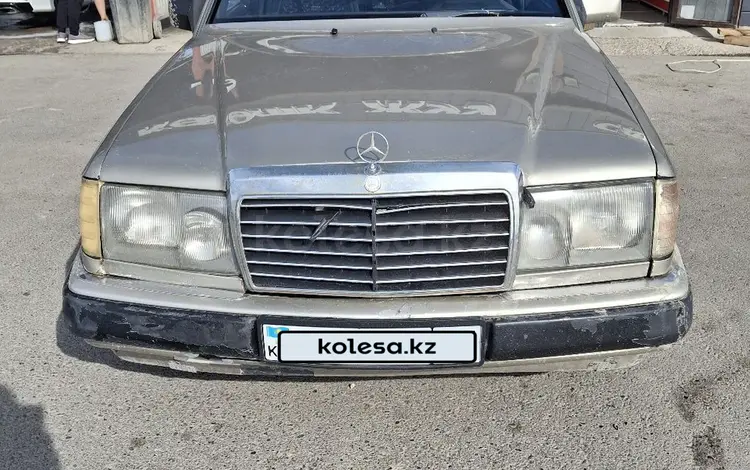 Mercedes-Benz E 230 1990 года за 700 000 тг. в Шымкент