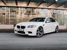 BMW M5, 2015