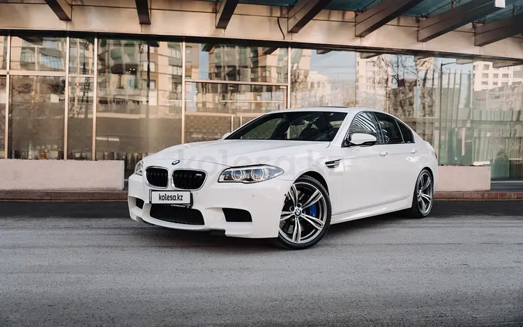 BMW M5 2015 года за 35 000 000 тг. в Алматы