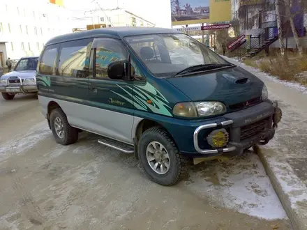 Mitsubishi Delica 1996 года за 100 000 тг. в Усть-Каменогорск