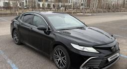 Toyota Camry 2021 года за 16 300 000 тг. в Астана – фото 3