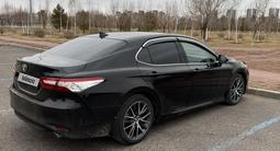 Toyota Camry 2021 года за 16 300 000 тг. в Астана – фото 5