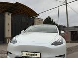 Tesla Model Y 2023 года за 20 300 000 тг. в Алматы