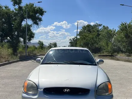 Hyundai Sonata 2001 года за 1 250 000 тг. в Талдыкорган – фото 4